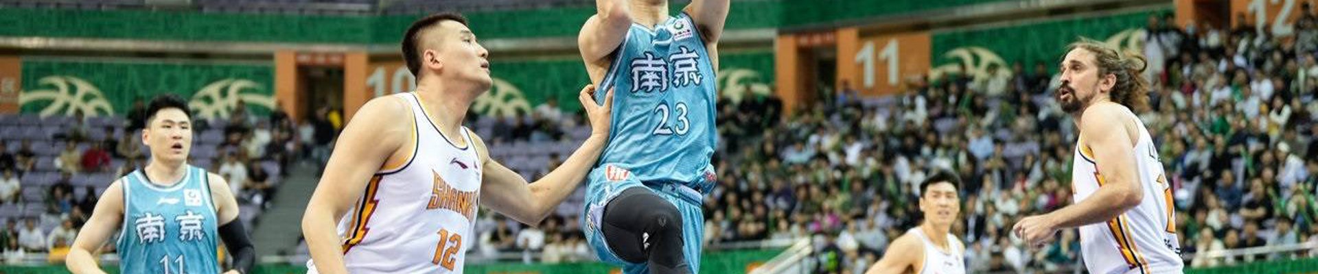 联系赏金女王